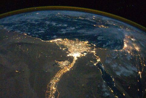 1280px-Nile_River_Delta_at_Night_cropped