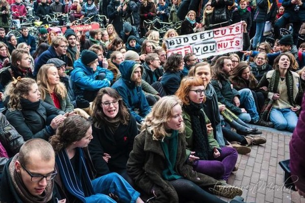 http://www.inventati.org/cortocircuito/wp-content/uploads/2015/03/amsterdam1.jpg