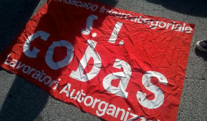 la bandiera del sicobas al presidio sda di roma