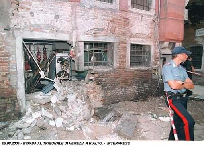 foto bomba venezia...