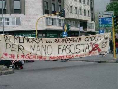 foto corteo antagoni...