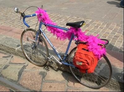 Pink! Drag! Bike!...