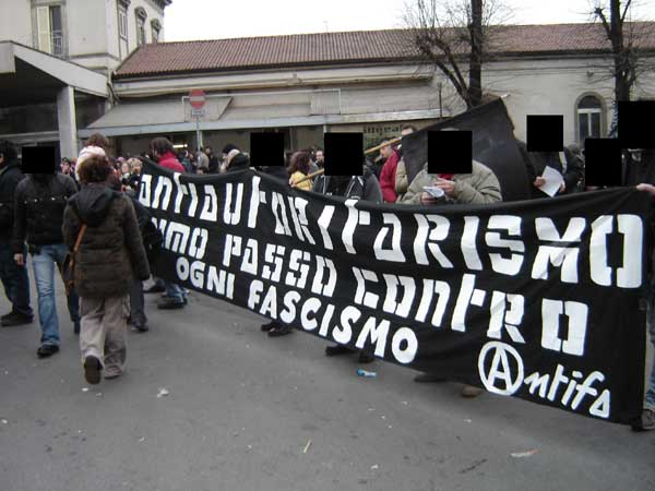 foto corteo bergamo...