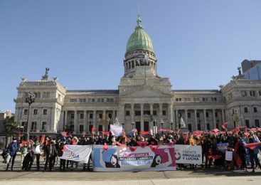 La inclusión laboral travesti trans es ley en Argentina