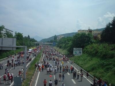 Autostrada sul lato ...