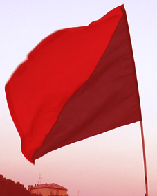 bandiera rossa e ner...